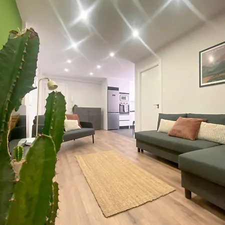 Moderno Piso Centrico Al Lado De La Playa Lejlighed Gijón