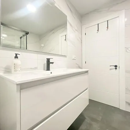 Apartman Moderno Piso Centrico Al Lado De La Playa *