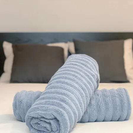 Moderno Piso Centrico Al Lado De La Playa