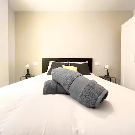 Moderno Piso Centrico Al Lado De La Playa Apartman *